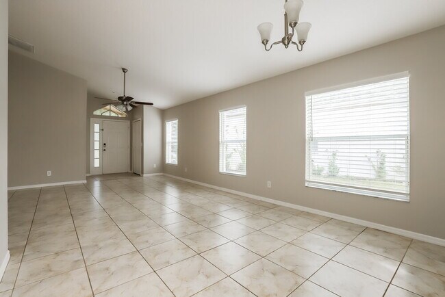Foto del edificio - 14911 Stag Creek Cir