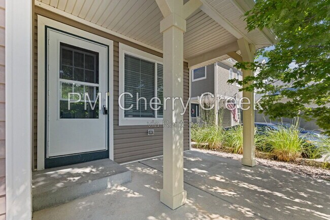 Foto del edificio - 3627 Starry Night Loop