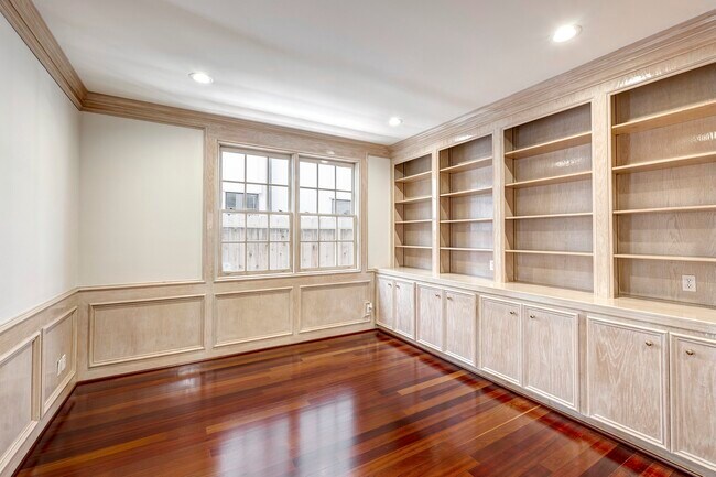 Foto del edificio - 1938 Norfolk St