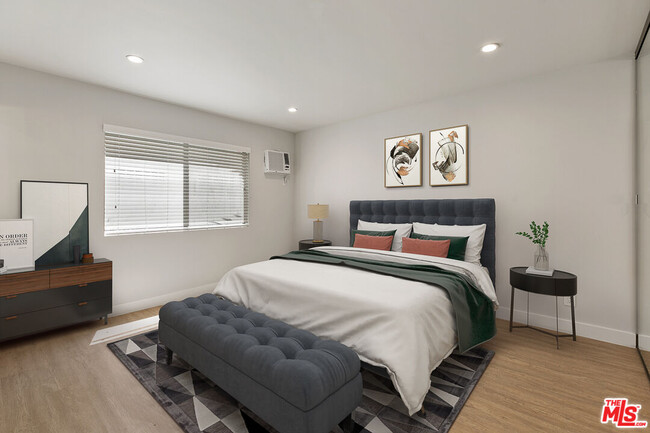 Foto del edificio - 2401 S Sycamore Ave
