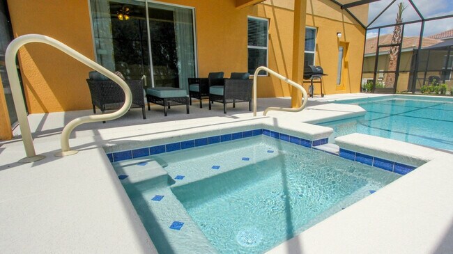 Foto del edificio - 2800 Woodridge Ln SW