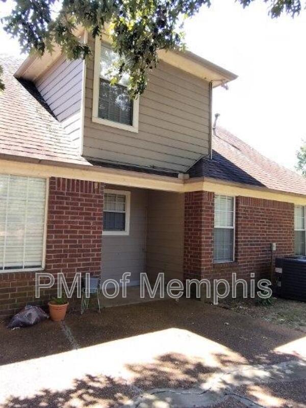 Building Photo - 3067 Woodland Fern Cv