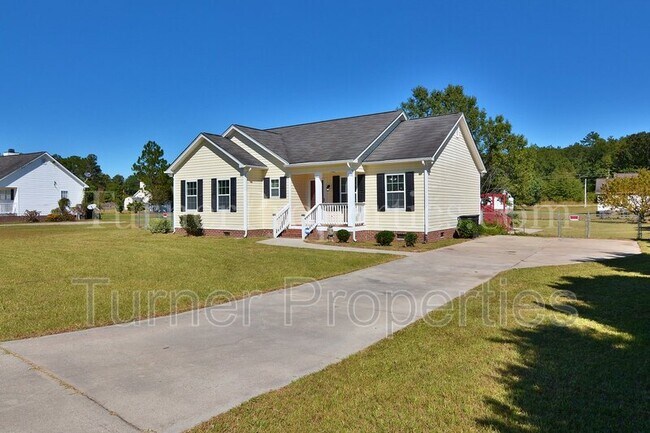 Building Photo - 18 Colony Dr