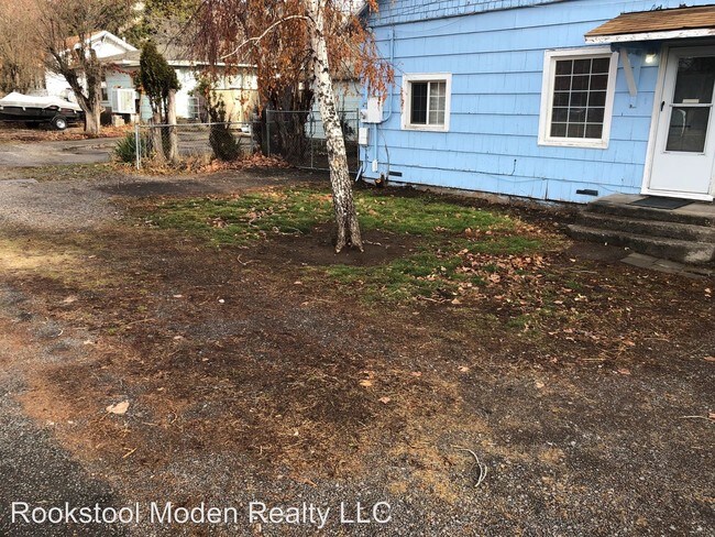 Building Photo - 2 br, 1 bath House - 2143 Ogden