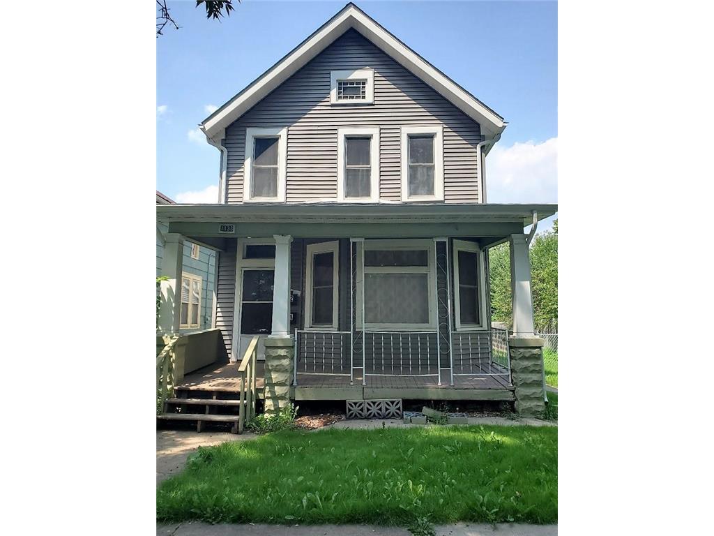 Foto principal - 1133 Beech St