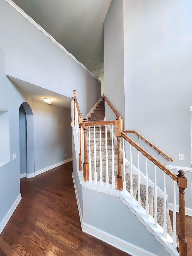 Foto del edificio - 3400 Picket Fence Ln
