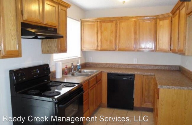 Building Photo - 4 br, 1 bath House - 4320 Modlin Street