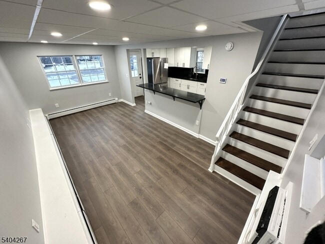 Foto del edificio - 236 Kinnelon Rd