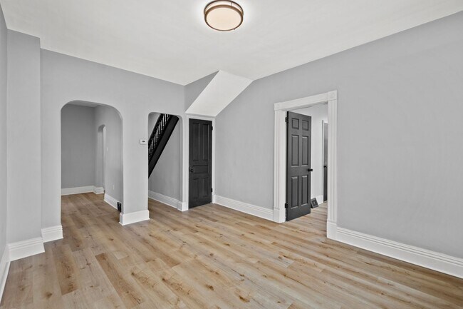 Foto del edificio - SECURE your spot TODAY and ENJOY $100 OFF ...