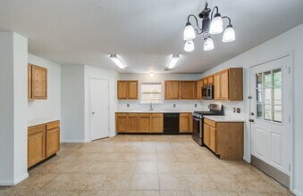 Building Photo - 18119 Dusty Terrace Ln