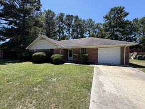Building Photo - 150 Jamey Ln