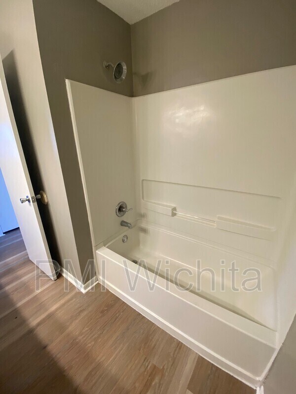 Building Photo - 3253 S Holyoke Cir