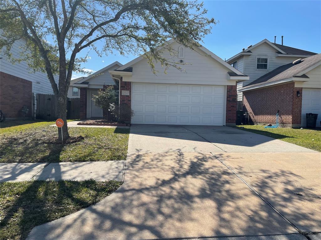 Foto principal - 2746 Grahamwood Ln