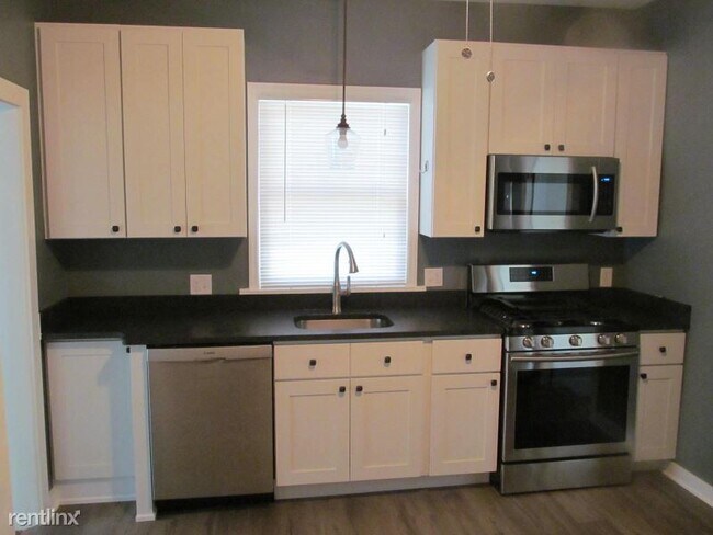 Building Photo - 2 br, 1 bath House - 316 Buesse Ln