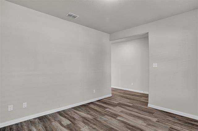 Foto del edificio - 628 Fawn Valley Dr