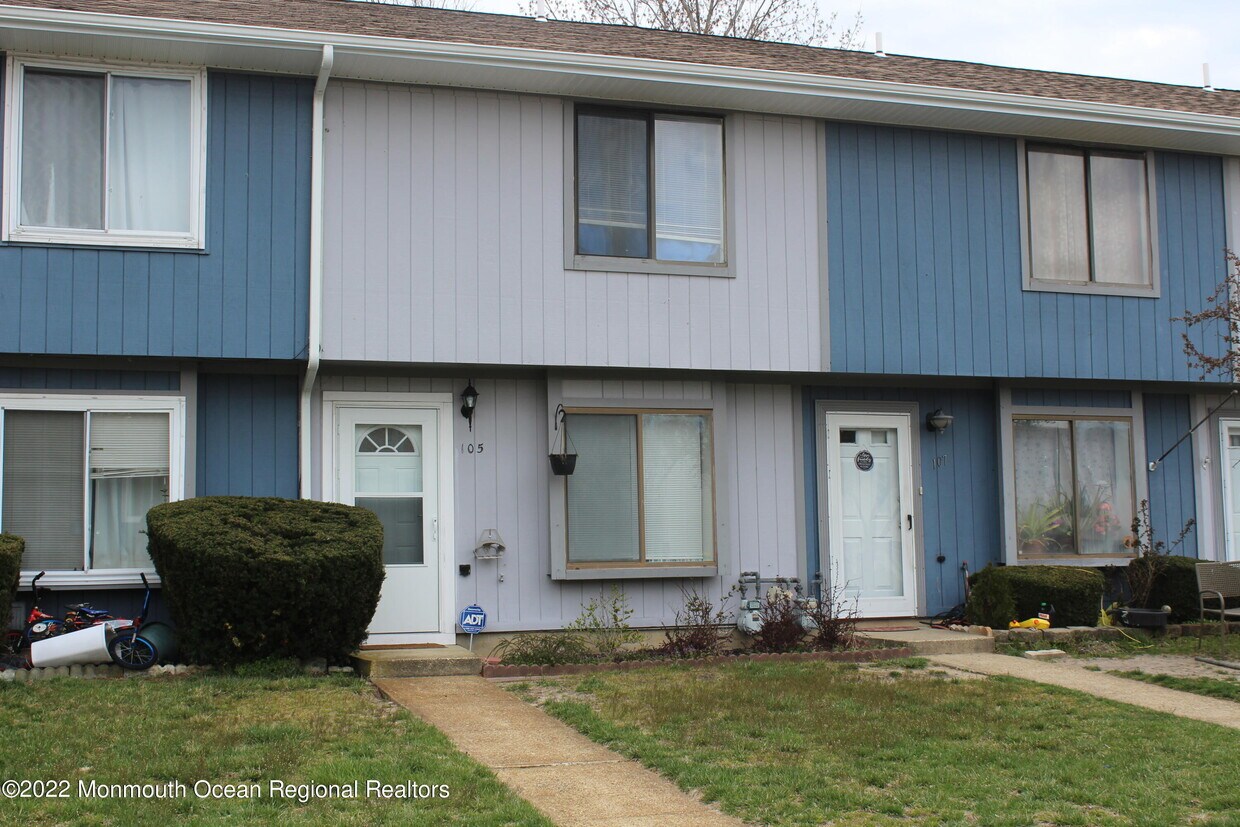 105 Creek Rd Unit Annual, Brick Township, NJ 08724 Condo for Rent in