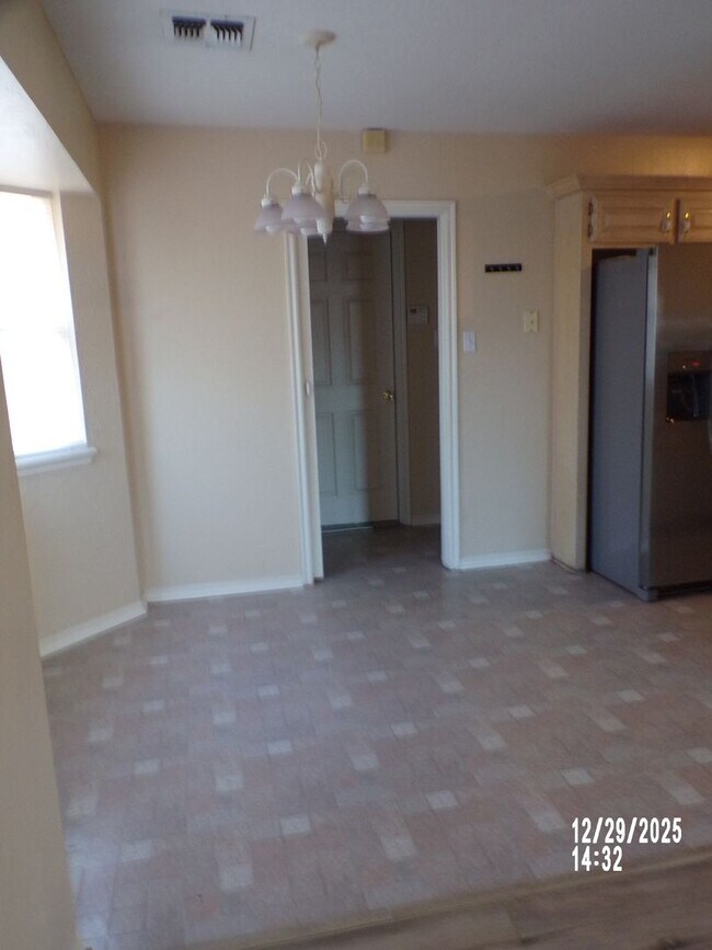 Foto del edificio - Fantastic eastside home