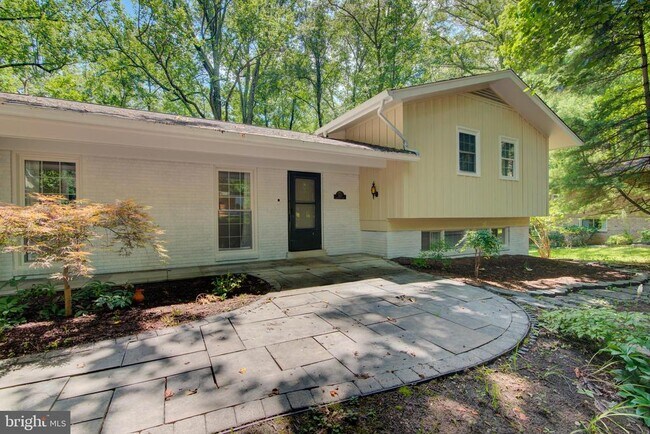 Foto del edificio - 11621 Sourwood Ln