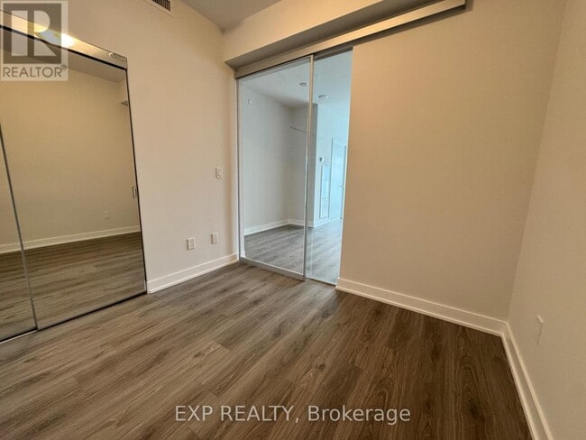 Building Photo - 430 Square One Dr