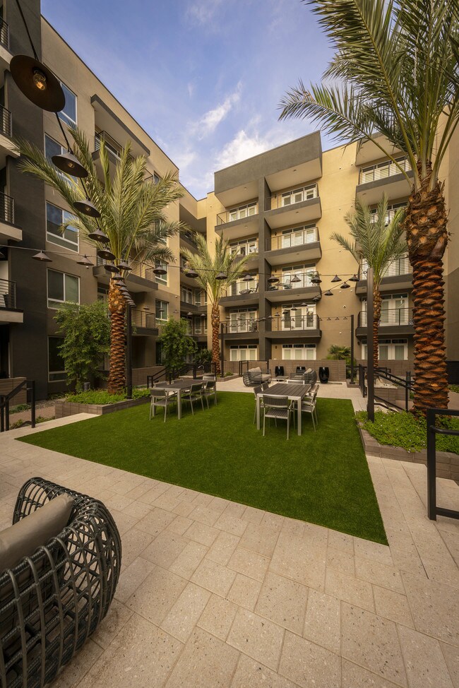 Carter Apartments Scottsdale, AZ