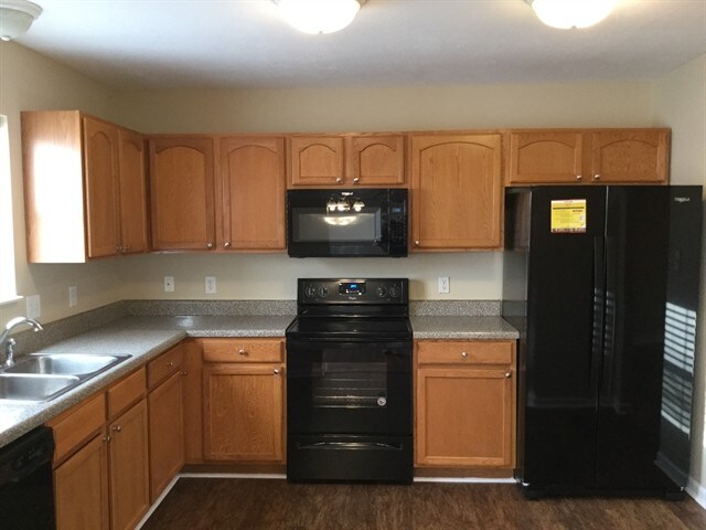 Building Photo - 4449 Oakbank Lane