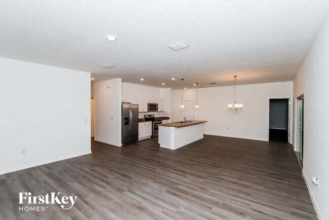 Building Photo - 1298 Ginza Rd NW
