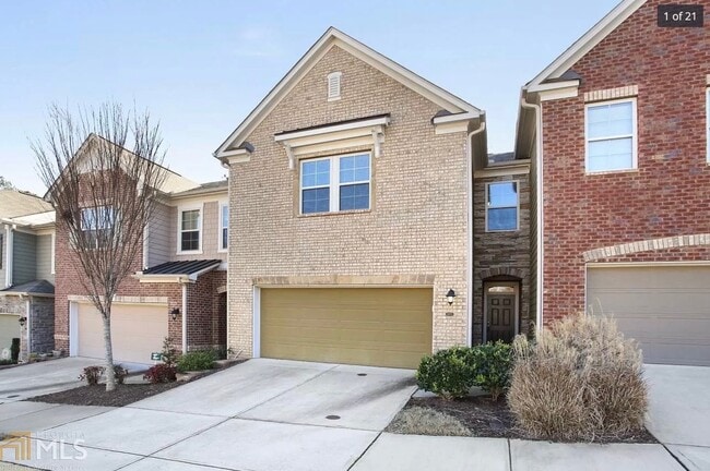 Building Photo - 1625 Trailview Way NE