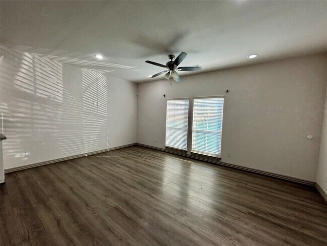 Foto del edificio - 8918 Southview St