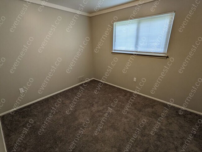 Building Photo - 7378 Deering St