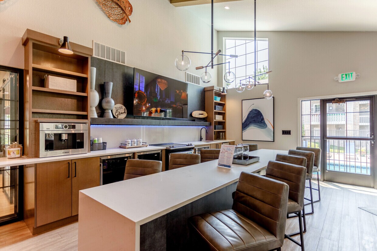 The Arbors at Sweetgrass Apartments 1720 Kirkwood Dr Fort Collins, CO