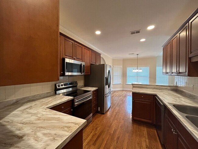Foto del edificio - 4570 Model Cove