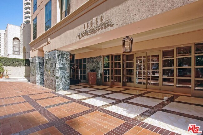 Foto del edificio - 10520 Wilshire Blvd