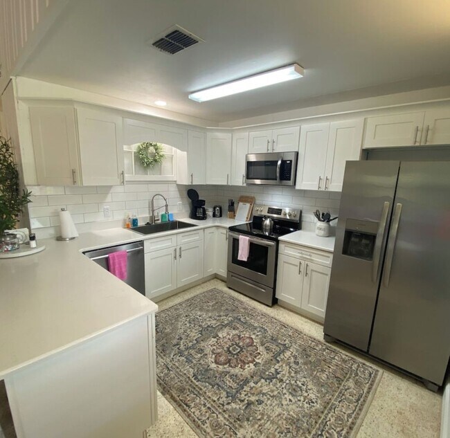 Foto del edificio - 19986 E Pennsylvania Ave