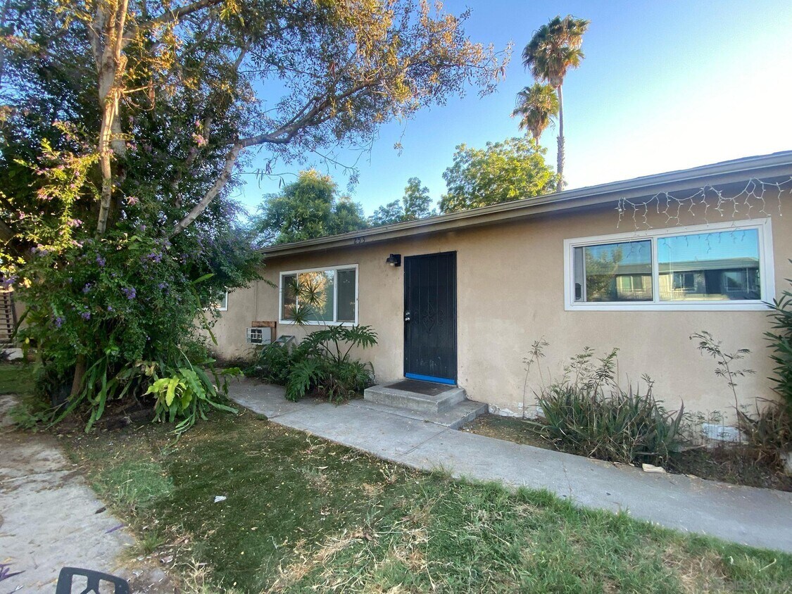Foto principal - 253 N Cedar St