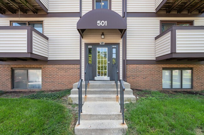 Foto del edificio - 501 Heather Ridge Dr