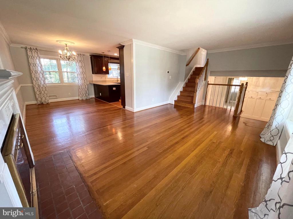 Foto principal - 5537 Gary Ave