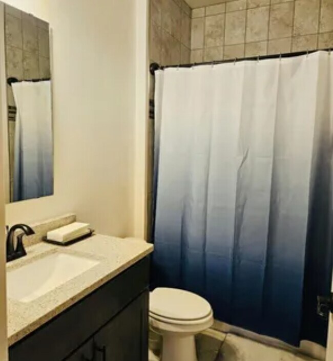 Foto del edificio - 3491 Breezy Point Ln