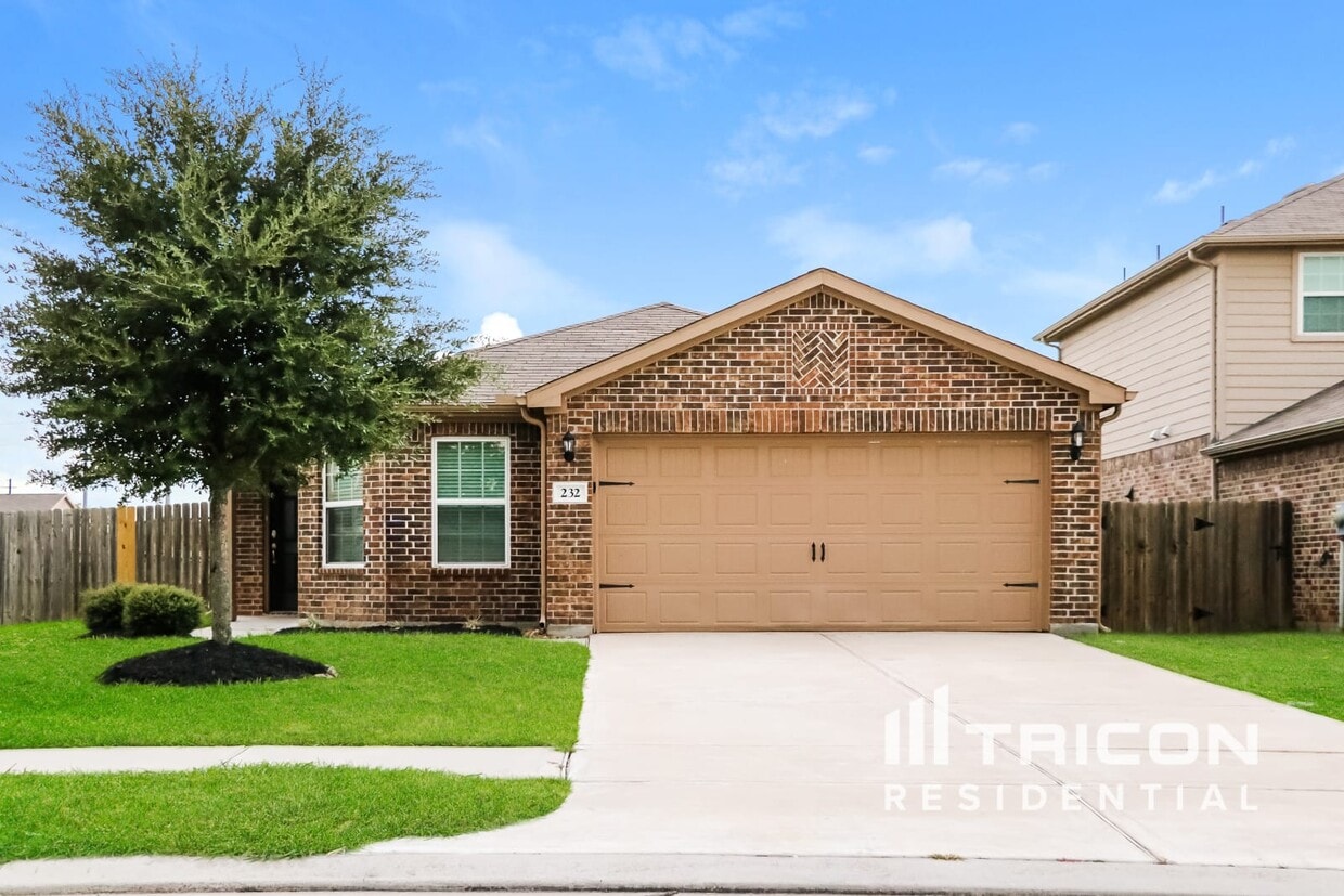 Foto principal - 232 Comanche Plains Rd
