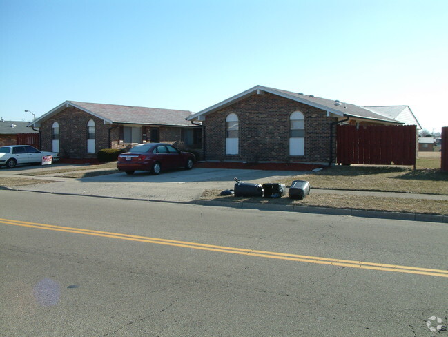 Building Photo - 5522 Fisher Dr