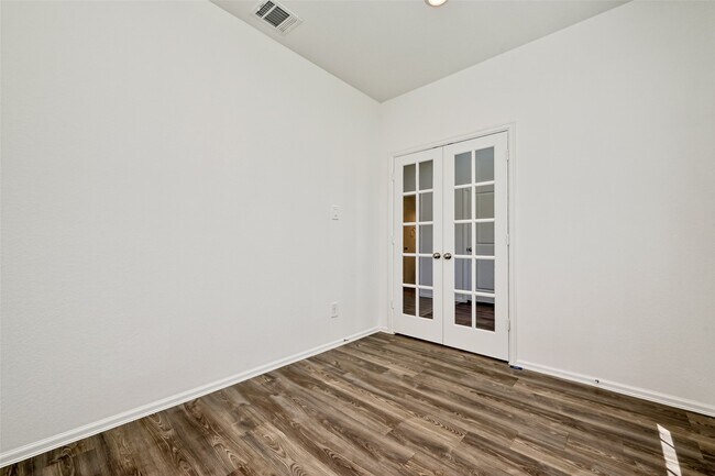 Foto del edificio - 22135 Juniper Crossing Dr