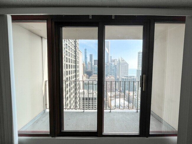 Foto del edificio - 200 N Dearborn St