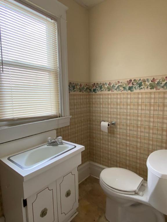 Building Photo - 306 Steuben St