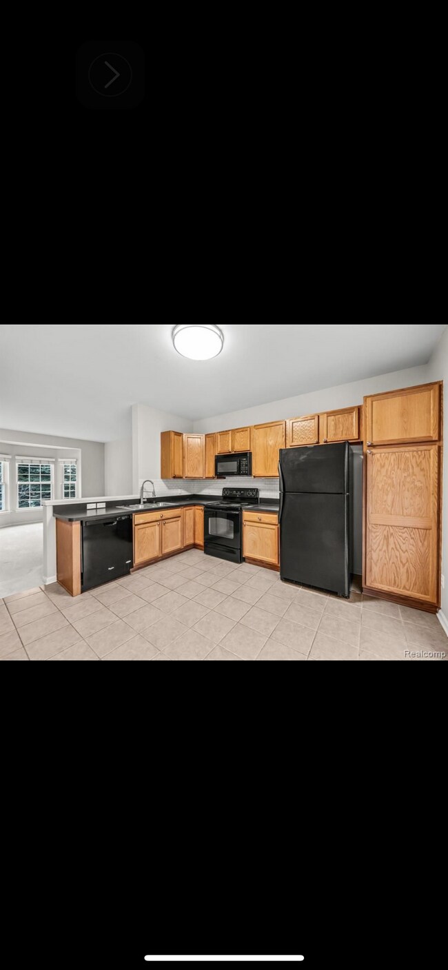 Foto del edificio - 44767 Ellery Ln