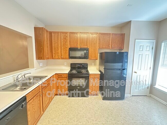 Foto del edificio - 8046 Stoneham Ct
