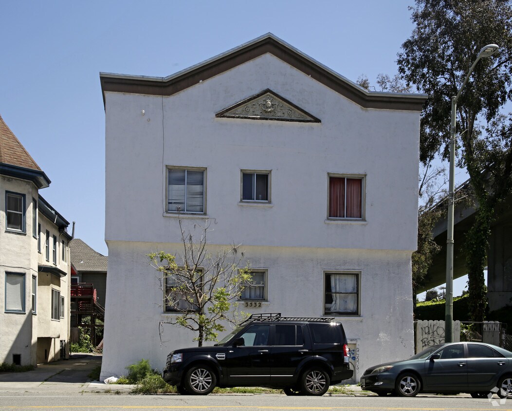 Foto del edificio - 3532 Telegraph Ave