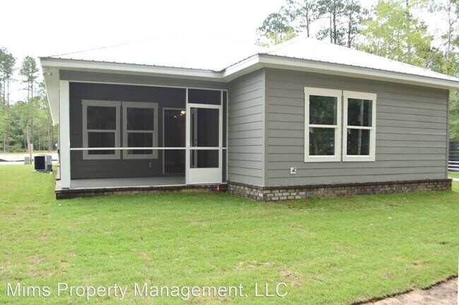 Building Photo - 3 br, 2 bath House - 15 Oakfield Dr
