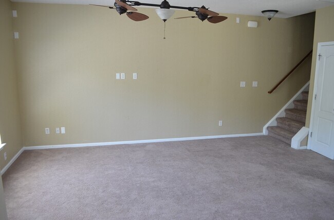 Building Photo - 1020 Teton Cir