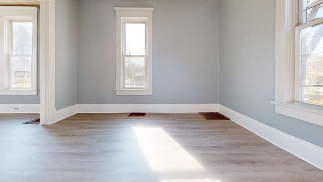 Building Photo - Coming soon--3 bedroom in Mansfield, small...