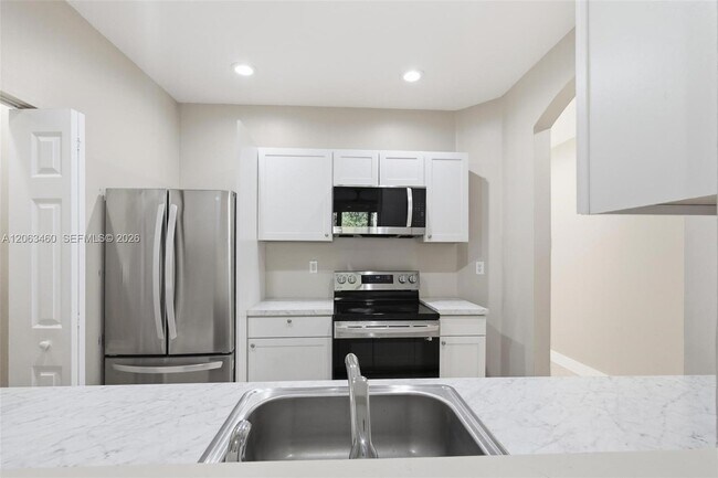 Foto del edificio - 2247 NE 42nd Ave