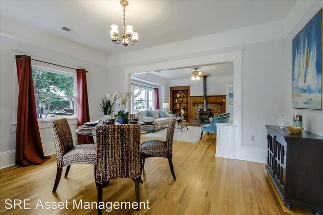 Building Photo - 3 br, 1 bath House - 1420 Merrill Street